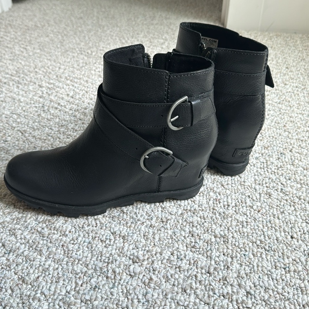 Sorel Wedge Boots Waterproof
